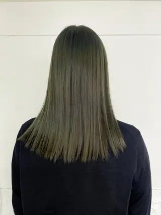 セミロング カラー ヘアアレンジ 🦠デザインカラー/ 魚瀬あおい🦠のヘアスタイル