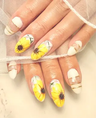 ネイル M.N_ nailのネイルデザイン