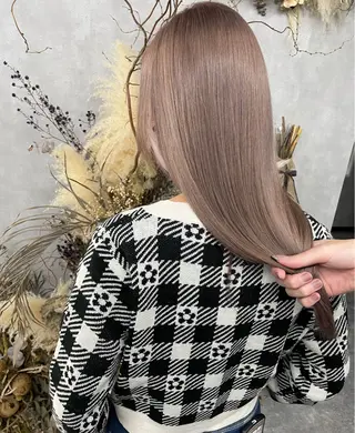 カラー ZANKA所属・高橋 佳奈美のヘアスタイル