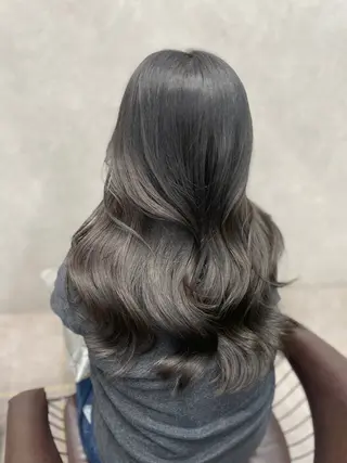 セミロング Nanami / ベージュ/グレージュのヘアスタイル