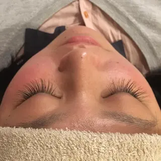 マツエク・マツパ La Chance. Sayakaのエステ・リラクイメージ