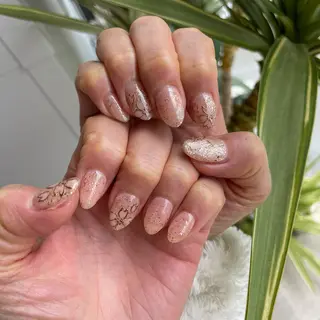 ネイル es nailのネイルデザイン