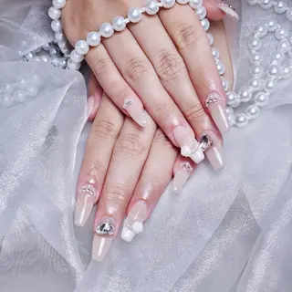 ネイル 🤎Yun nail salon🤎のネイルデザイン