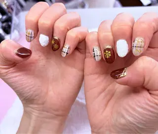 ネイル Y's TONEのネイルデザイン