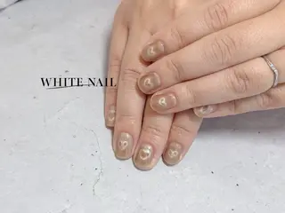 ネイル WHITE NAIL ホワイトネイルのネイルデザイン