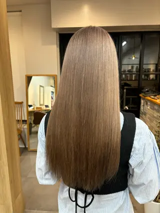 カラー さくら/表参道/渋谷 /ショート/レイヤーのヘアスタイル