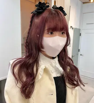 ロング ブリーチなしカラー ダブルカラーエクステのヘアスタイル