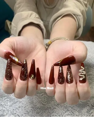 ネイル HIN NAILのネイルデザイン