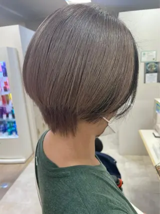 ショート カラー ハイトーン/ウルフ /レイヤー/坂野幸伸のヘアスタイル