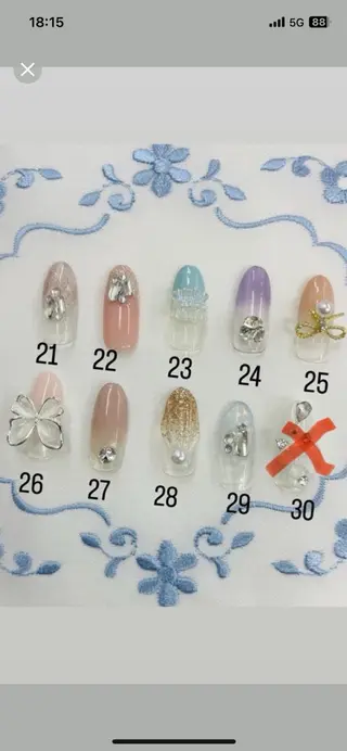 ネイル 丸山 志保のネイルデザイン