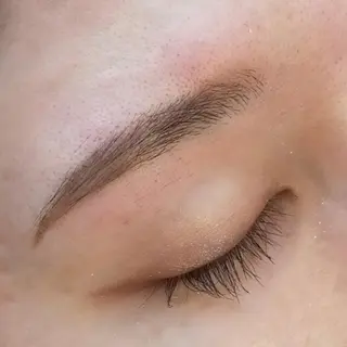 アイブロウ 眉毛サロン eyeroomEの眉毛・アイブロウイメージ