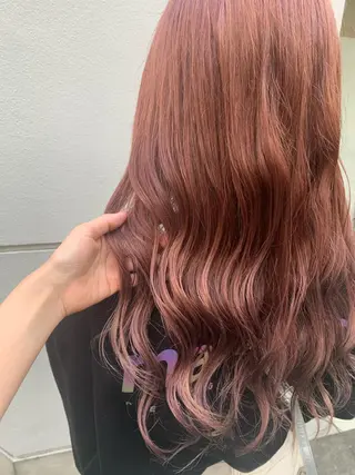 ロング カラー ヘアアレンジ SALOWIN藤沢店所属・サナ🌱 切りっぱなしボブのヘアスタイル