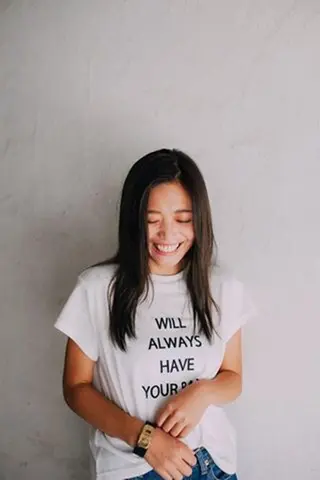 ロング 林 里美のヘアスタイル