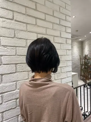 ショート シモカワ マシロのヘアスタイル