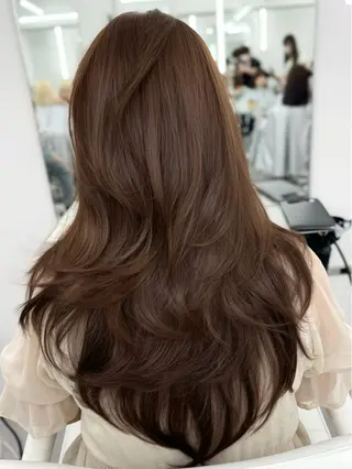 ロング カラー 顔まわりの神様✨ 透明感カラー藤嶋秀幸のヘアスタイル