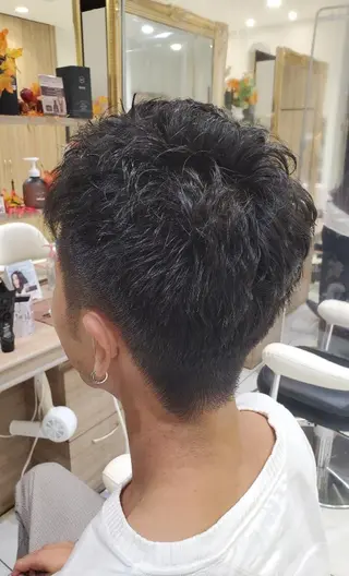 ショート 鶴見で縮毛矯正なら 田中 瞬のヘアスタイル