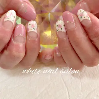 ネイル white nail salonのネイルデザイン