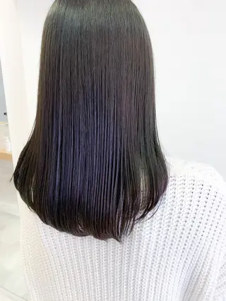 ミディアム カラー モリシュンスケ /レイヤー/髪質改善のヘアスタイル