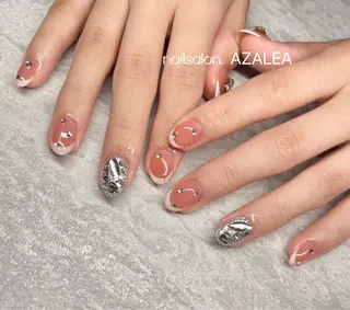 ネイル R inのネイルデザイン