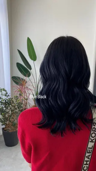 ミディアム 猿渡 恋菜のヘアスタイル