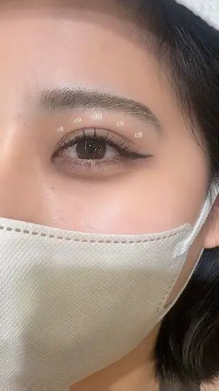 マツエク・マツパ Dolly Lash イオン大野城店所属・Dolly Lash 高野の眉毛・アイブロウイメージ