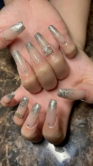 ネイル IROHA Nail 矢掛萌子のネイルデザイン