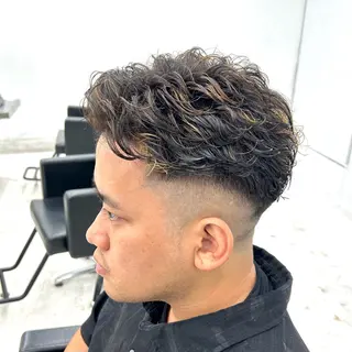 ショート カラー パーマ メンズ 【メンズパーマ特化】 🍏網中勇喜のヘアスタイル