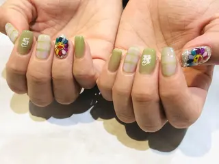 ネイル 舞田 苑香のネイルデザイン