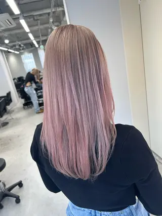 セミロング カラー Gisel みらののヘアスタイル