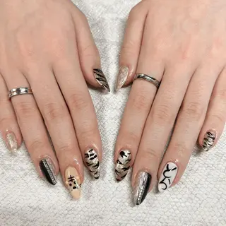 ネイル NAIL Salon IP所属・長谷川 奈緒美のネイルデザイン