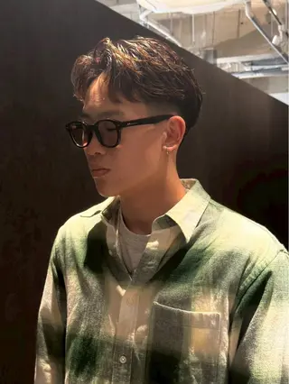 ショート パーマ メンズ 金山駅前/メンズ パーマ/真柄 恒輝のヘアスタイル