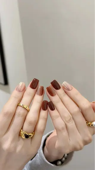 ネイル 🌈 Laule'aのネイルデザイン