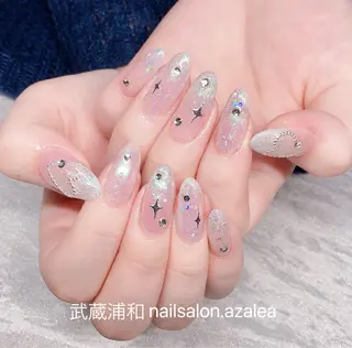 ネイル R inのネイルデザイン