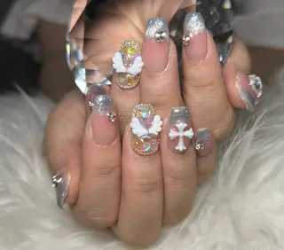ミディアム renard.所属・nail salon Renardのネイルデザイン