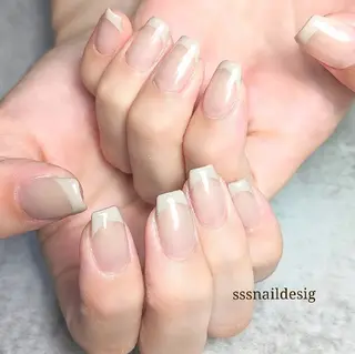 ネイル 塩見 聖子のネイルデザイン