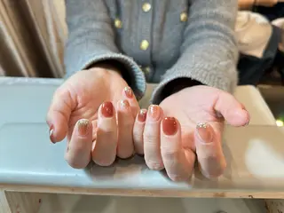 ショート シン メのネイルデザイン