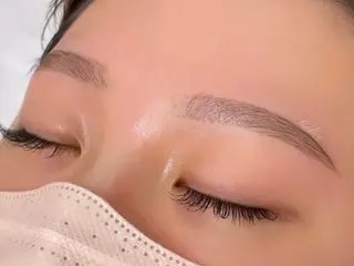 アイブロウ Ridive Minamiのマツエク・マツパデザイン