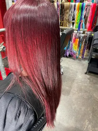 カラー SLIME Seiのヘアスタイル