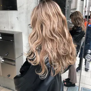 ロング カラー 💕ブリーチ/ヘアメ 🎀YUUKAのヘアスタイル