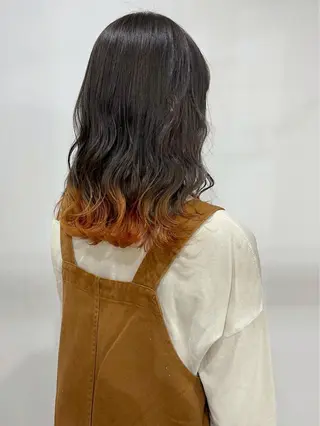 カラー white.所属・white.梅田 デザインカラー🦄のヘアスタイル