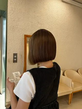 ショート 推し活/韓国/ブリー チカラーminamiのヘアスタイル