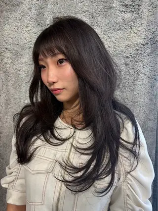 ロング カラー bloc japon所属・Shiena/ モテ愛されのヘアスタイル