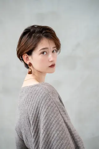 ショート カラー 🉐レイヤー/塩見 弘樹🉐渋谷のヘアスタイル