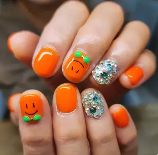 ネイル L'instant  Nail Artzのネイルデザイン