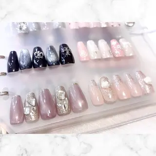 ネイル バストアップサロン LUNAのネイルデザイン