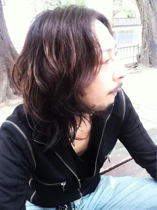 セミロング カラー パーマ メンズ ヤノ ナオミのヘアスタイル