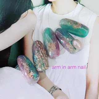ネイル arm in arm ︎✿Yamamotoのマツエク・マツパデザイン