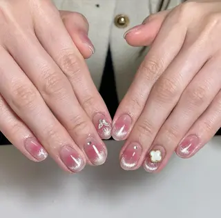 ネイル Pure&Rich Nailのネイルデザイン