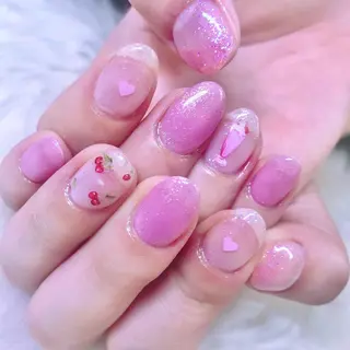 ネイル NOIROUGE所属・NOI ROUGEのネイルデザイン