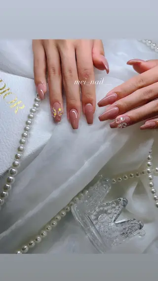 ネイル est nail所属・永山 芽生子のネイルデザイン